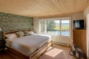 3 chambres, fer et planche à repasser, Wi-Fi gratuit, draps fournis