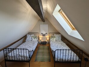5 bedrooms, free WiFi