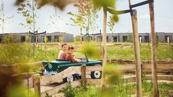 Children’s play area – outdoor