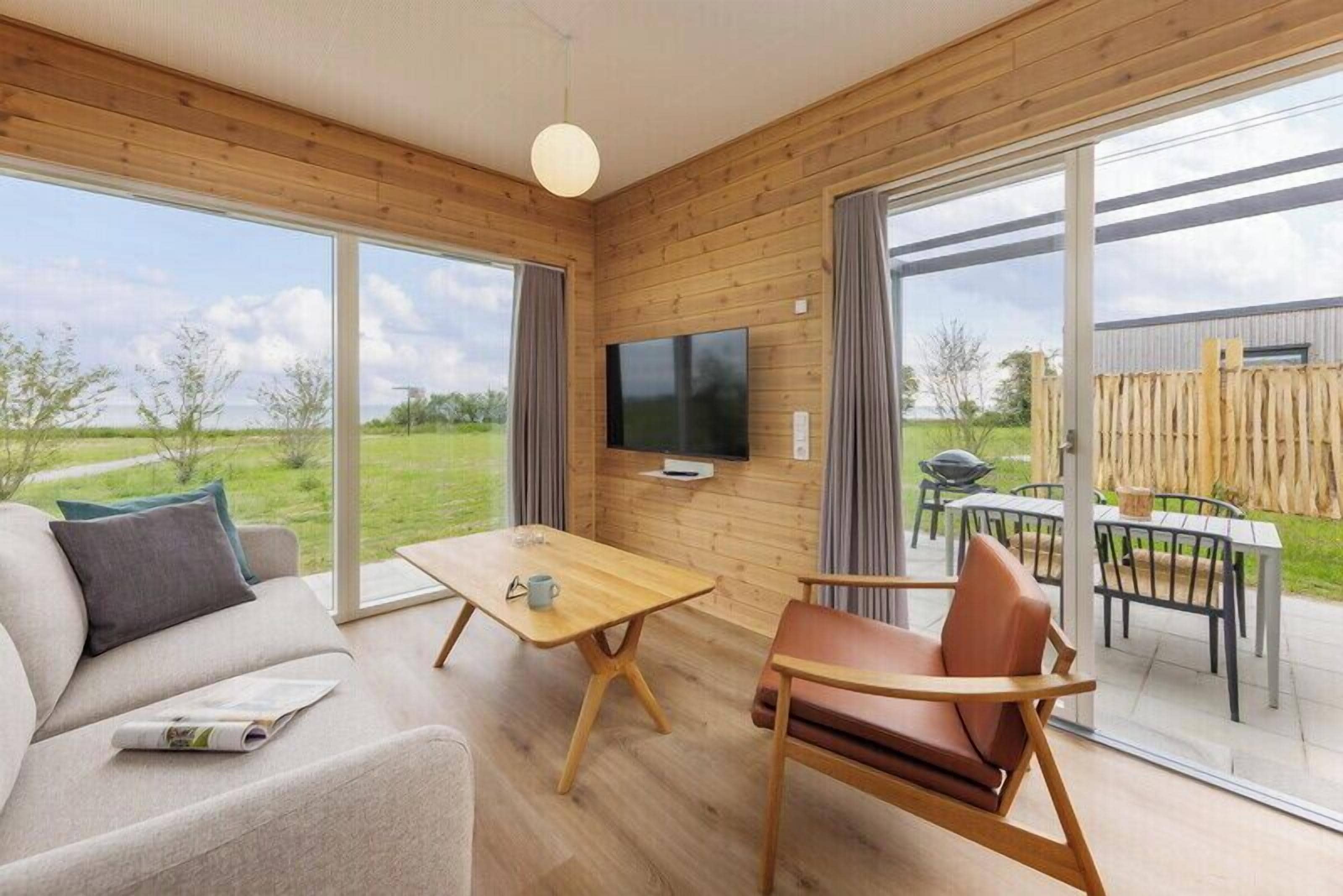 Deluxe Cottage, 1 Bedroom | Free WiFi, bed sheets