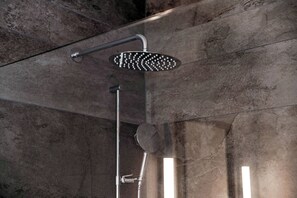 Deluxe Condo, Balcony | Bathroom | Separate tub and shower, hair dryer, towels, soap - Andermatt Arve Relax  (Andermatt)