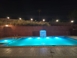 15 indoor pools - Mount Bliss Resort (Mhasla)