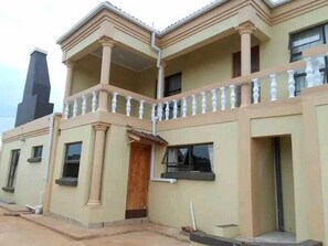 Exterior - Ranch Inn Guest House (Hlotse)