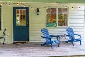Exterior detail - Country Home in Heart of Village Close to Mt.Snow! (Wilmington)