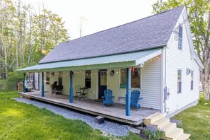 Exterior - Country Home in Heart of Village Close to Mt.Snow! (Wilmington)