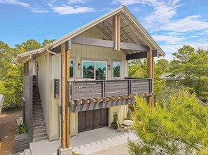 Exterior - 30A Luxury Casa Mirador Carriage Home - Short Walk, Bike to Beach (Santa Rosa Beach)
