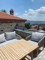 Habitación Deluxe doble, vistas a la bahía | Terraza o patio