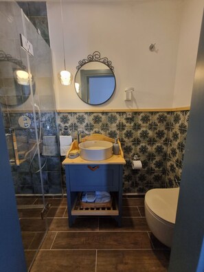 Deluxe-Doppelzimmer, Buchtblick | Badezimmer