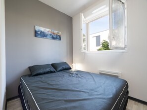 1 bedroom, iron/ironing board - Villa 6 pers with garden (Sérignan)