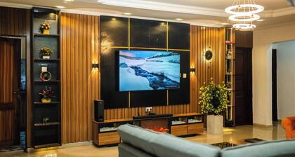 Luxurious 3-bedroom Apartment in Heart of Lagos