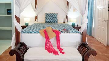 6 bedrooms, iron/ironing board, travel cot, free WiFi
