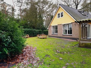 House, Accessible - Forest Retreat Private House (Lemele)