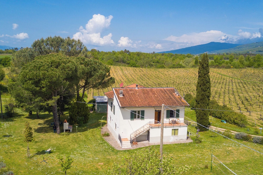 Family Tuscan Home Among The Vineyards - Terranuova Bracciolini