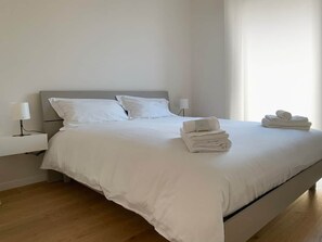 3 habitaciones, tabla de planchar con plancha y wifi 