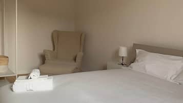 3 bedrooms, iron/ironing board, WiFi