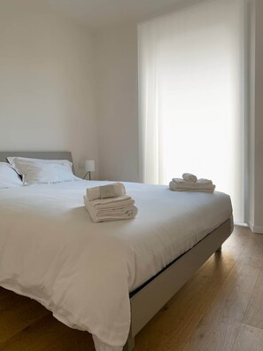 3 habitaciones, tabla de planchar con plancha y wifi 