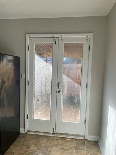 This 1-bedroom, 1-bathroom apartment 