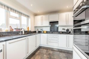 Fridge, microwave, oven, dishwasher - Host & Stay | Gorse Cottage (Mundesley)