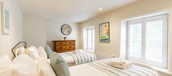 Host & Stay | The Old Post Office in Docking