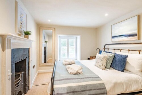 Host & Stay | The Old Post Office in Docking