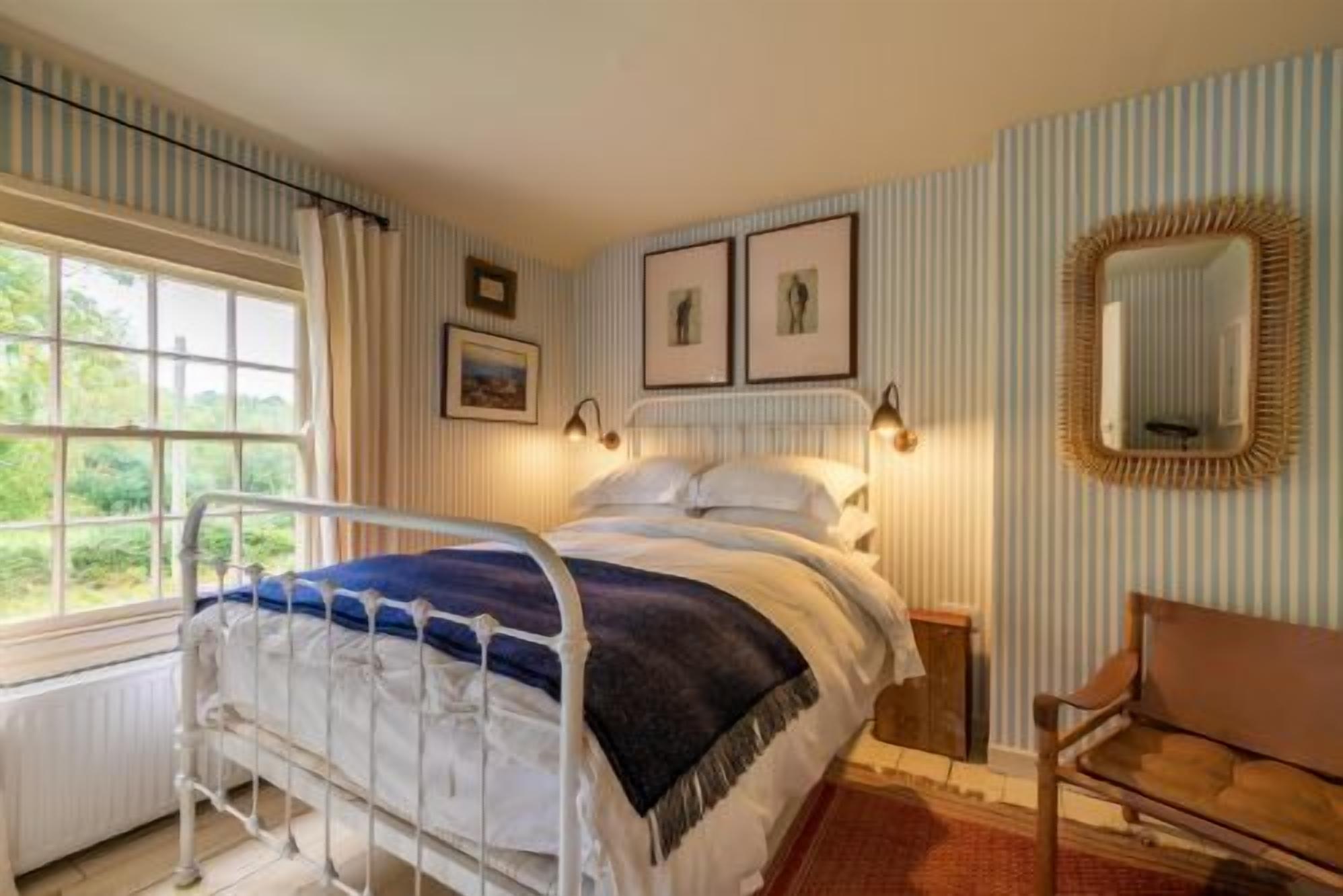 2 間睡房、熨斗/熨衫板、Wi-Fi、床單