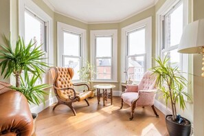 TV - Host & Stay | Cabbell Towers (Cromer)