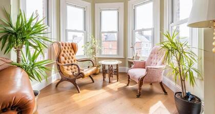 Host & Stay | Cabbell Towers