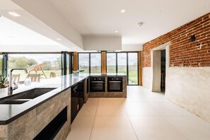 Fridge, microwave, oven, stovetop - Host & Stay | Willow Barn (Haddiscoe)