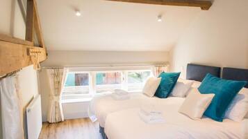 3 bedrooms, WiFi, bed sheets