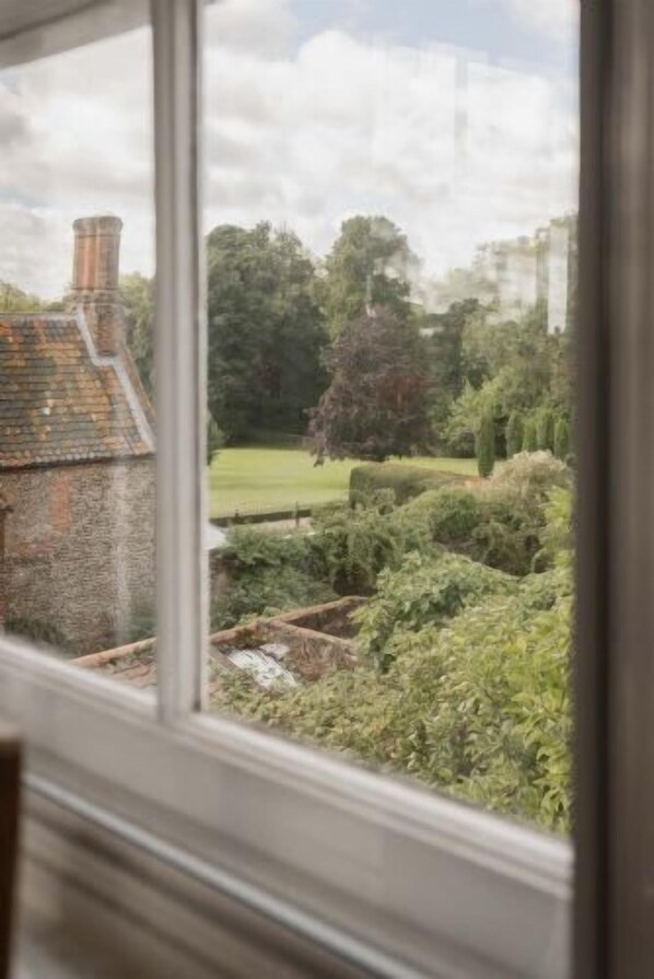 Interior - Host & Stay | Manor View (Fakenham)