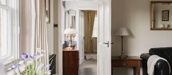 Host & Stay | Manor View