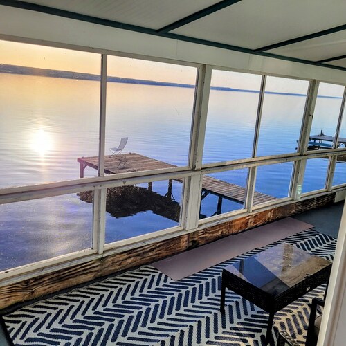 Sublime Sunsets--Charming Cottage with No Bad Views