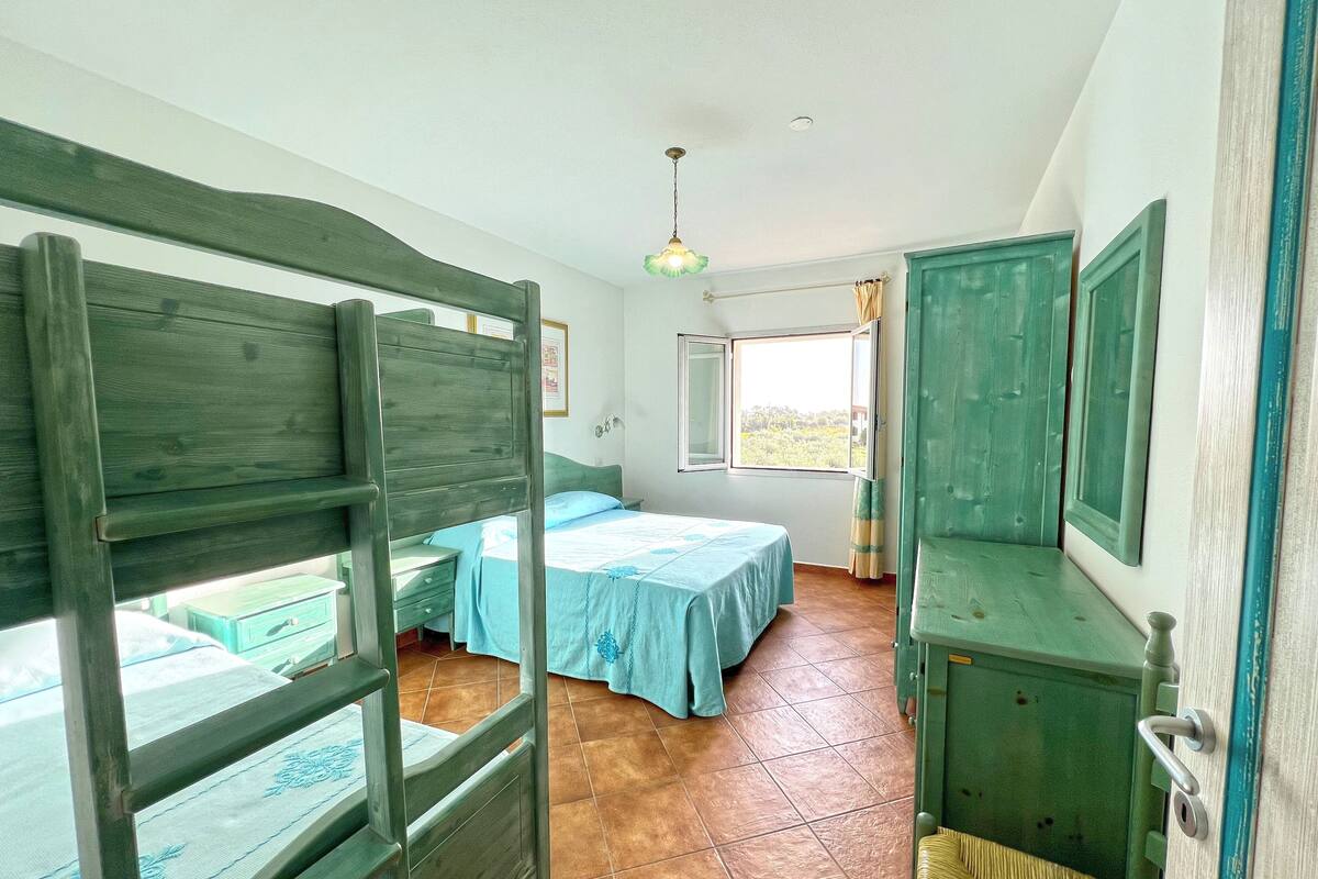 1 habitación, cunas, wifi gratis y ropa de cama