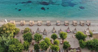 Natura Luxury Villas