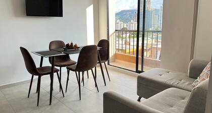 Charming 2-bedroom apartment in peaceful Floridablanca with great location