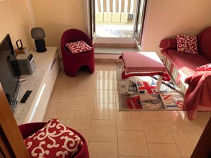 Interior - Cà Lina Lecco, spacious apartment whith parking space  (Lecco)