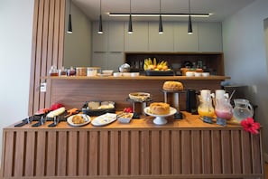 Petit déjeuner continental compris tous les jours