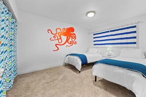 3 bedrooms, iron/ironing board, free WiFi, bed sheets