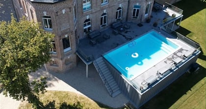 Exceptional residence 10 km from Amiens