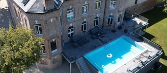 Exceptional residence 10 km from Amiens
