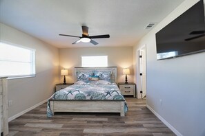 4 soverom, strykejern/-brett, wi-fi og sengetøy