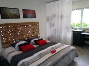 Comfort Triple Room, Balcony, Garden View | Blackout drapes, soundproofing, free WiFi