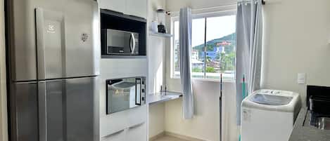 公寓 | 私人厨房 | 冰箱、微波炉、烤箱、炉灶