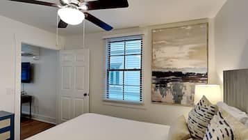 Apartment, 1 Queen Bed, Kitchen, Garden View (Secret Garden C - Pet Friendly) | 2 bedrooms, individually decorated, individually furnished