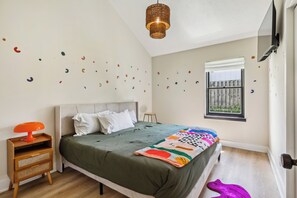 3 Schlafzimmer, Bügeleisen/Bügelbrett, Reisekinderbett, kostenloses WLAN