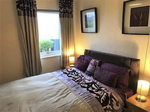 Chalet | 3 bedrooms, free WiFi, bed sheets - 3 Bedroom Detached Holiday Chalet, Southshore Park (Bridlington)