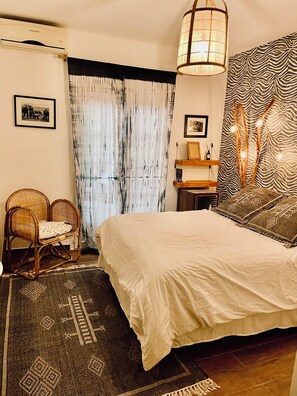 3 soverom, skrivebord, strykejern/-brett og wi-fi (inkludert)