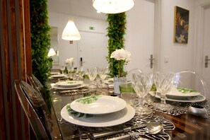 Standard Apartment, Patio | Dining room - Bruval Premium Apartments - Gaia (Vila Nova de Gaia)