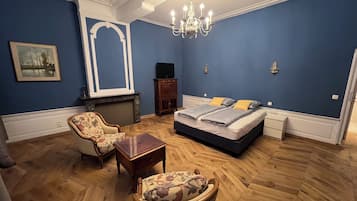 4 slaapkamers, reisbedje, wifi, beddengoed