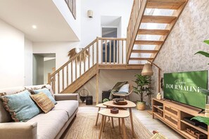 Smart-TV, Stereoanlage